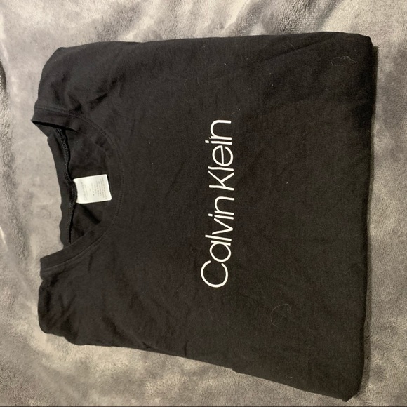Black Calvin Klein T-shirt - Picture 2 of 3